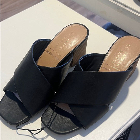 LC Lauren Conrad Black Women's Mules - Picture 2 of 3